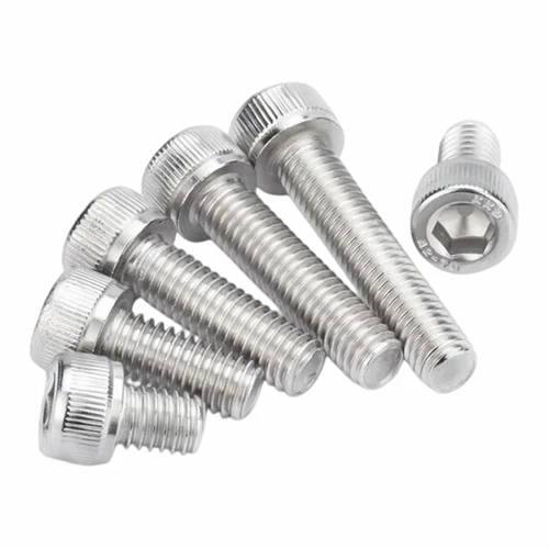 Các đặc điểm của vít ổ cắm lục giác bên trong là gì?